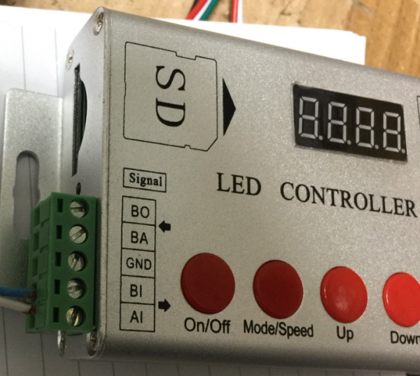 LED點光源展演控制器